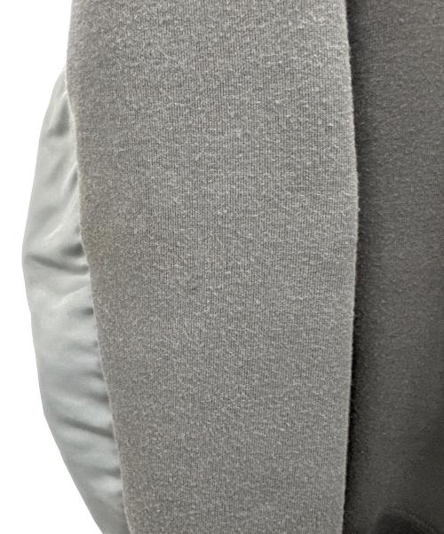 sacai（サカイ）sacai (サカイ) Sponge Sweat x MA-1 Hoodie グレー×グリーン サイズ:3の古着・服飾アイテム