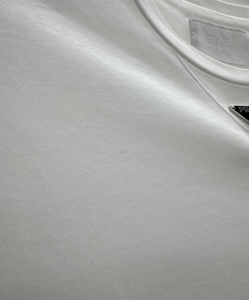 PRADA（プラダ）PRADA (プラダ) トライアングルロゴプレートカットソー ホワイト サイズ:Sの古着・服飾アイテム