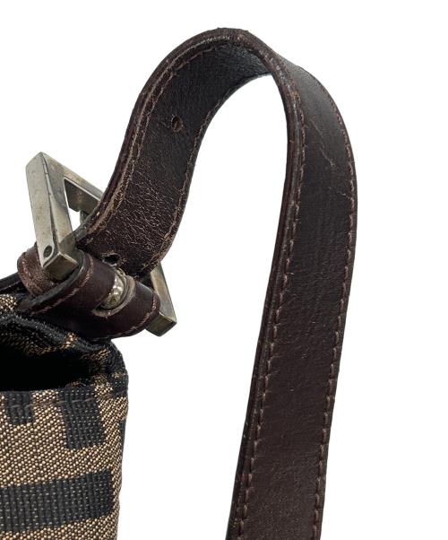 FENDI（フェンディ）FENDI (フェンディ) ハンドバッグ ブラウンの古着・服飾アイテム