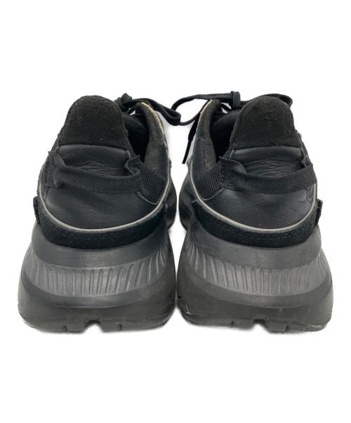 UGG（アグ）UGG (アグ) UGG　厚底スニーカー ブラック サイズ:26ｃｍの古着・服飾アイテム