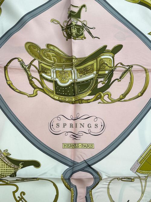 HERMES（エルメス）HERMES (エルメス) スカーフ カレ90 ピンクの古着・服飾アイテム