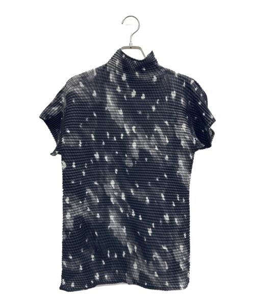 ISSEY MIYAKE（イッセイミヤケ）ISSEY MIYAKE (イッセイミヤケ) 半袖カットソー ブラック×グレー サイズ:２の古着・服飾アイテム