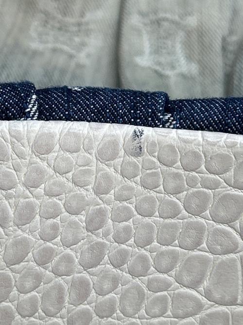 CELINE（セリーヌ）CELINE (セリーヌ) デニムトートバッグ ベージュ×インディゴの古着・服飾アイテム