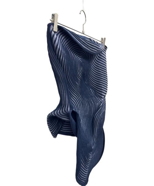 ISSEY MIYAKE（イッセイミヤケ）ISSEY MIYAKE (イッセイミヤケ) 変形トップス ネイビー サイズ:2の古着・服飾アイテム