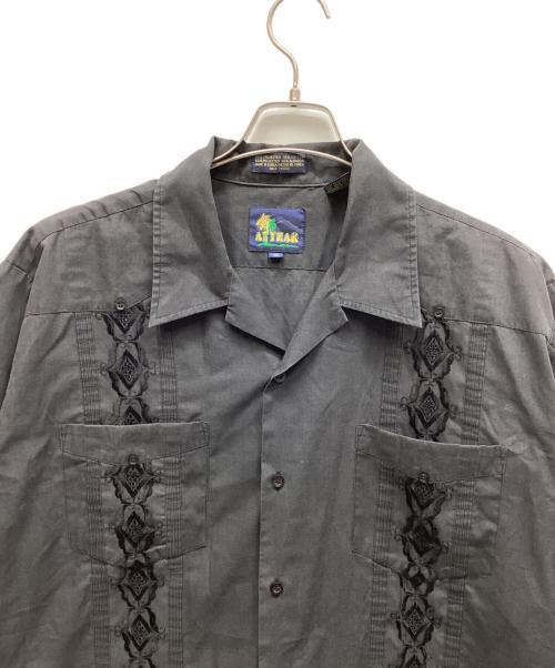 ATTRAK（アトラクト）ATTRAK (アトラクト) 半袖シャツ ブラック サイズ:XLの古着・服飾アイテム