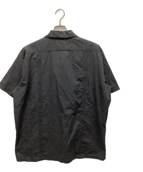 ATTRAK（アトラクト）ATTRAK (アトラクト) 半袖シャツ ブラック サイズ:XLの古着・服飾アイテム