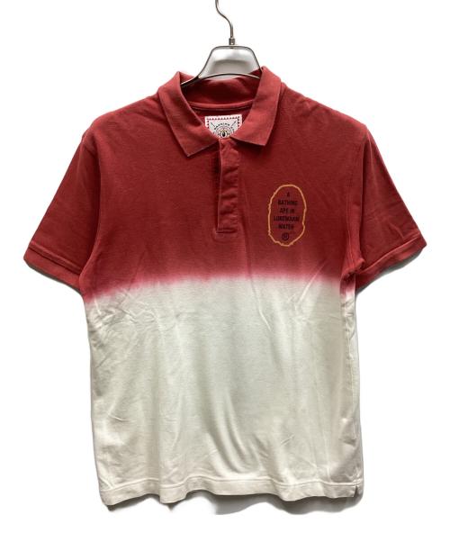 A BATHING APE（アベイシングエイプ）A BATHING APE (アベイシングエイプ) ポロシャツ レッド×ホワイト サイズ:Mの古着・服飾アイテム