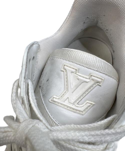 LOUIS VUITTON（ルイ ヴィトン）LOUIS VUITTON (ルイ ヴィトン) LVトレイナーラインスニーカー ホワイト サイズ:6の古着・服飾アイテム