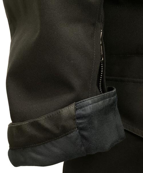 Yves Saint Laurent（イヴサンローラン）Yves Saint Laurent (イヴサンローラン) コヨーテファー ダウンジャケット ブラック サイズ:46の古着・服飾アイテム