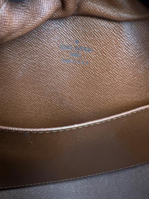 LOUIS VUITTON（ルイ ヴィトン）LOUIS VUITTON (ルイ ヴィトン) ショルダーバッグ シテMM ブラウンの古着・服飾アイテム