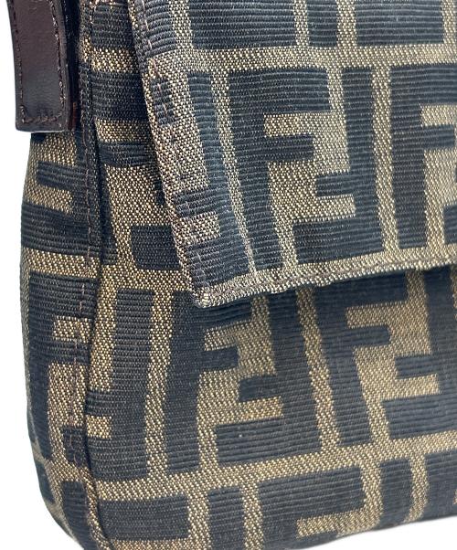 FENDI（フェンディ）FENDI (フェンディ) ハンドバッグ ズッカ ブラウンの古着・服飾アイテム