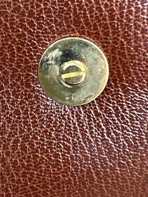 Salvatore Ferragamo（サルヴァトーレ フェラガモ）Salvatore Ferragamo (サルヴァトーレ フェラガモ) ショルダーバッグ ブラウンの古着・服飾アイテム