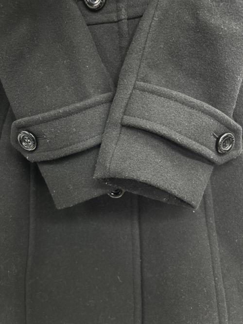 BLUE LABEL CRESTBRIDGE（ブルーレーベルクレストブリッジ）BLUE LABEL CRESTBRIDGE (ブルーレーベルクレストブリッジ) ファー付ステンカラーコート ブラック×レッド サイズ:38の古着・服飾アイテム