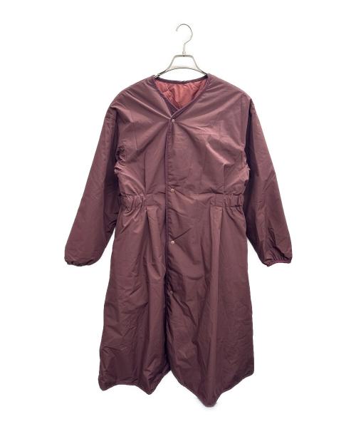 nanamica（ナナミカ）nanamica (ナナミカ) ダウンコート レッド サイズ:１ 未使用品の古着・服飾アイテム