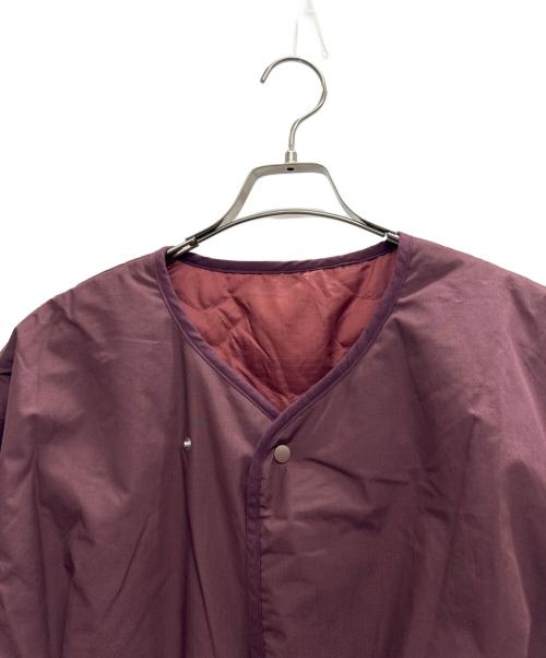 nanamica（ナナミカ）nanamica (ナナミカ) ダウンコート レッド サイズ:１ 未使用品の古着・服飾アイテム