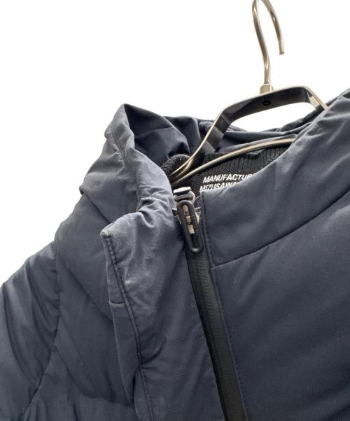 DESCENTE ALLTERRAIN（デザイント オルテライン）DESCENTE ALLTERRAIN (デザイント オルテライン) ダウンジャケット ネイビー サイズ:Mの古着・服飾アイテム