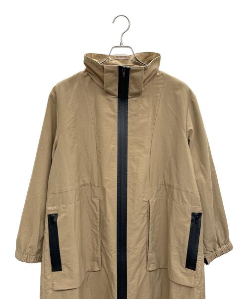 upper hights（アッパーハイツ）upper hights (アッパーハイツ) コート ベージュの古着・服飾アイテム