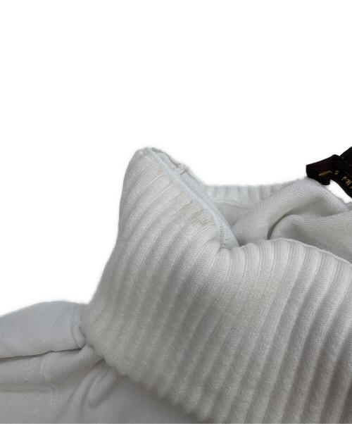 LOUIS VUITTON（ルイ ヴィトン）LOUIS VUITTON (ルイ ヴィトン) タートルネックニット ホワイト サイズ:XSの古着・服飾アイテム