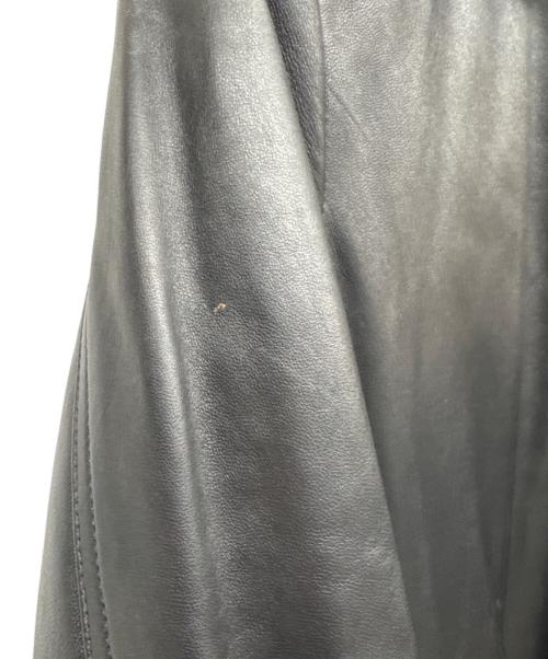 BURBERRY BLACK LABEL（バーバリーブラックレーベル）BURBERRY BLACK LABEL (バーバリーブラックレーベル) ラムレザーコート ブラック サイズ:Lの古着・服飾アイテム