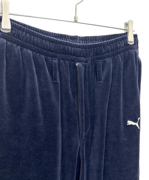 PUMA（プーマ）PUMA (プーマ) masu (エムエーエスユー) トラックパンツ T7 WIDE TRACK PANTS 未使用品 ネイビー サイズ:XLの古着・服飾アイテム