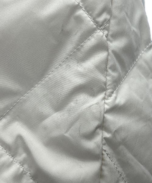 TAION（タイオン）TAION (タイオン) UNFILO (アンフィーロ) リバーシブルダウンジャケット アイボリー サイズ:Sの古着・服飾アイテム