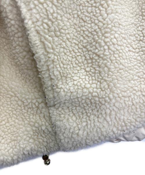 TAION（タイオン）TAION (タイオン) UNFILO (アンフィーロ) リバーシブルダウンジャケット アイボリー サイズ:Sの古着・服飾アイテム