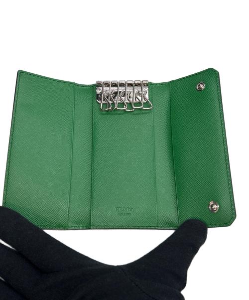 PRADA（プラダ）PRADA (プラダ) 6連キーケース SAFFIANO CORNER VERDE(グリーン)の古着・服飾アイテム