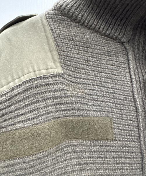 Austrian ARMY（オーストリアンアーミー）Austrian ARMY (オーストリアンアーミー) アルパインニットセーター カーキ サイズ:Freeの古着・服飾アイテム