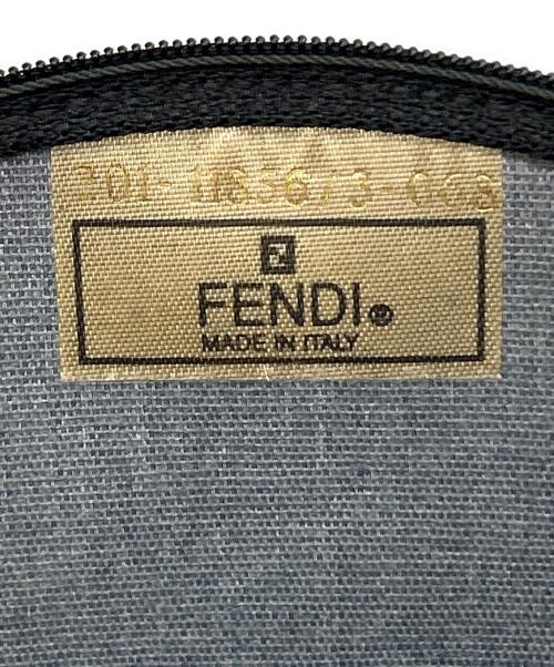 FENDI（フェンディ）FENDI (フェンディ) クラッチバッグ ブラウンの古着・服飾アイテム