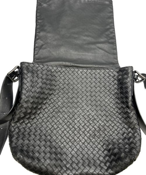 BOTTEGA VENETA（ボッテガベネタ）BOTTEGA VENETA (ボッテガベネタ) ショルダーバッグ イントレチャート ブラックの古着・服飾アイテム
