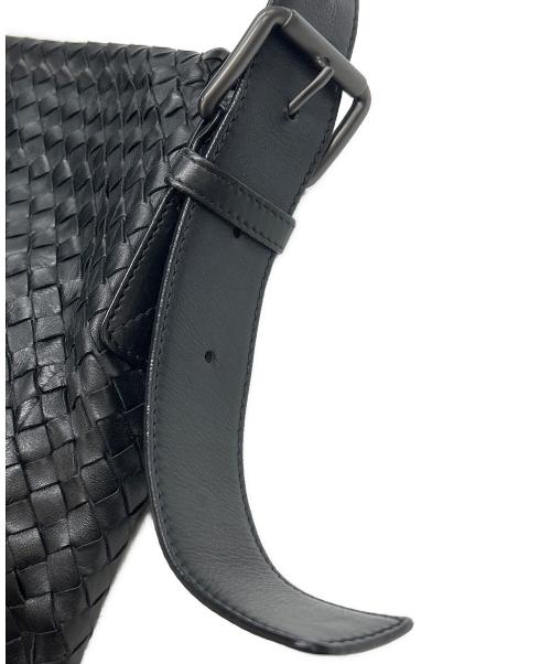 BOTTEGA VENETA（ボッテガベネタ）BOTTEGA VENETA (ボッテガベネタ) ショルダーバッグ イントレチャート ブラックの古着・服飾アイテム