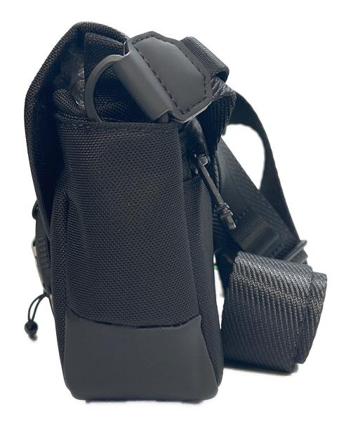 TUMI（トゥミ）TUMI (トゥミ) ショルダーバッグ コンパス クロスボディ ブラックの古着・服飾アイテム