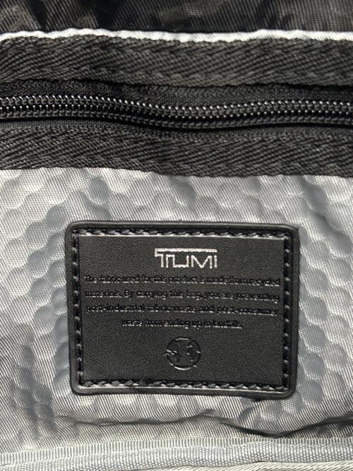 TUMI（トゥミ）TUMI (トゥミ) ショルダーバッグ コンパス クロスボディ ブラックの古着・服飾アイテム