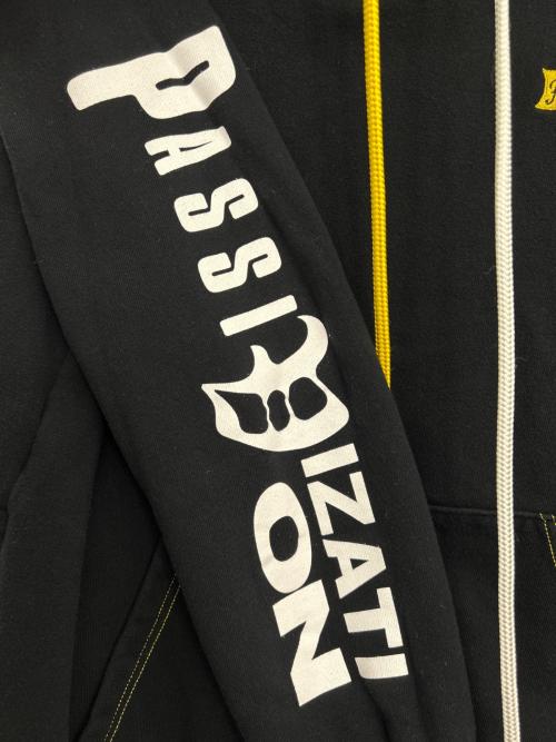 RUSSELUNO（ラッセルノ）RUSSELUNO (ラッセルノ) ジップパーカー ブラック×イエロー サイズ:4の古着・服飾アイテム