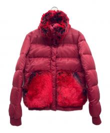 PRADA（プラダ）の古着「ファー付ダウンジャケット」｜レッド