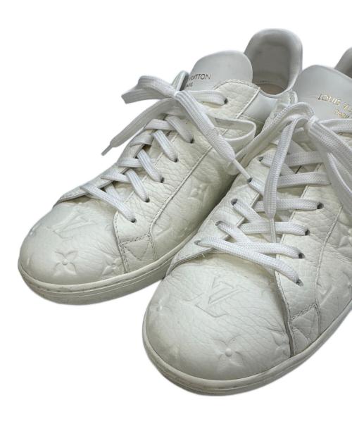 LOUIS VUITTON（ルイ ヴィトン）LOUIS VUITTON (ルイ ヴィトン) ローカットスニーカー ホワイト サイズ:8の古着・服飾アイテム