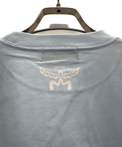 MCM（エムシーエム）MCM (エムシーエム) クレヨンしんちゃん (クレヨンシンチャン) 半袖カットソー ブルー サイズ:L 未使用品の古着・服飾アイテム