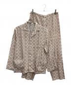PRADAプラダ）の古着「総柄パジャマセットアップ シルク」｜ベージュ