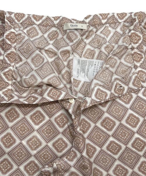 PRADA（プラダ）PRADA (プラダ) 総柄パジャマセットアップ シルク ベージュ サイズ:Mの古着・服飾アイテム