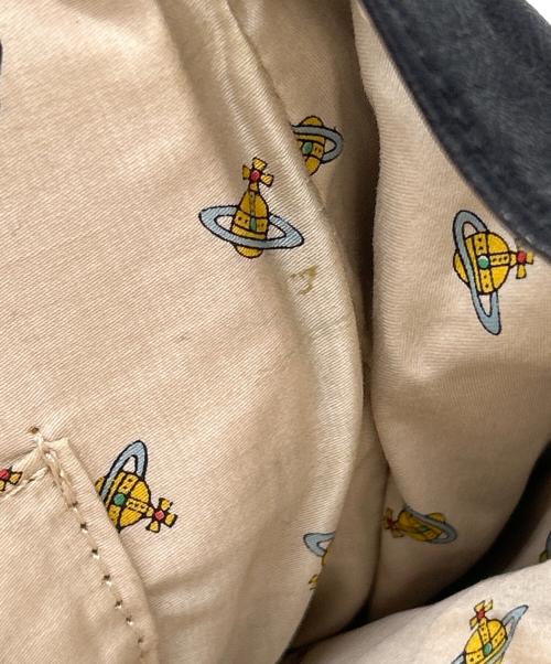 Vivienne Westwood（ヴィヴィアンウエストウッド）Vivienne Westwood (ヴィヴィアンウエストウッド) ハンドバッグ ブラックの古着・服飾アイテム