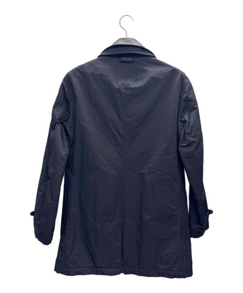 ARMANI COLLEZIONI（アルマーニ コレツィオーニ）ARMANI COLLEZIONI (アルマーニ コレツィオーニ) レザー切替コート ブラック サイズ:46の古着・服飾アイテム