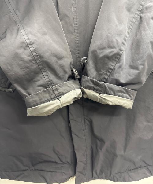 ARMANI COLLEZIONI（アルマーニ コレツィオーニ）ARMANI COLLEZIONI (アルマーニ コレツィオーニ) レザー切替コート ブラック サイズ:46の古着・服飾アイテム