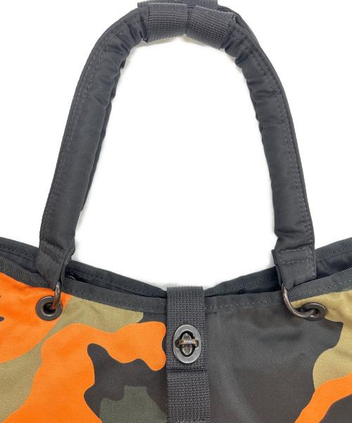 PORTER（ポーター）PORTER (ポーター) 2WAYトートバッグ PS CAMO(ピーエスカモ) 2WAY TOTE カーキ×オレンジの古着・服飾アイテム