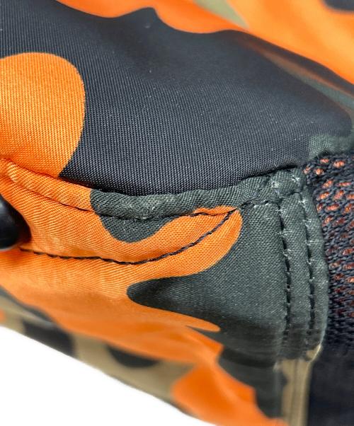 PORTER（ポーター）PORTER (ポーター) 2WAYトートバッグ PS CAMO(ピーエスカモ) 2WAY TOTE カーキ×オレンジの古着・服飾アイテム