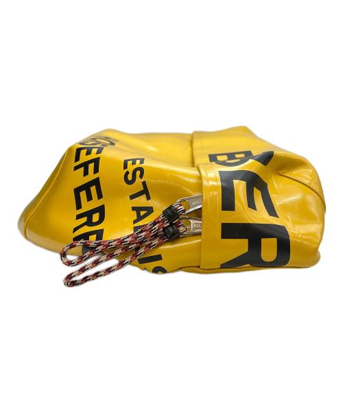 BURBERRY BLACK LABEL（バーバリーブラックレーベル）BURBERRY BLACK LABEL (バーバリーブラックレーベル) ボディバッグ ホースフェリー プリント イエローの古着・服飾アイテム