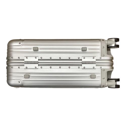 Mercedes Benz（メルセデスベンツ）Mercedes Benz (メルセデスベンツ) キャリーバッグ Mercedes Benz 32L シルバー 未使用品の古着・服飾アイテム