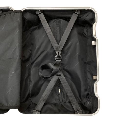 Mercedes Benz（メルセデスベンツ）Mercedes Benz (メルセデスベンツ) キャリーバッグ Mercedes Benz 32L シルバー 未使用品の古着・服飾アイテム