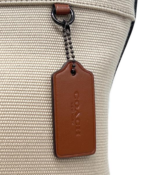 COACH（コーチ）COACH (コーチ) トートバッグ トート38 ベージュ 未使用品の古着・服飾アイテム