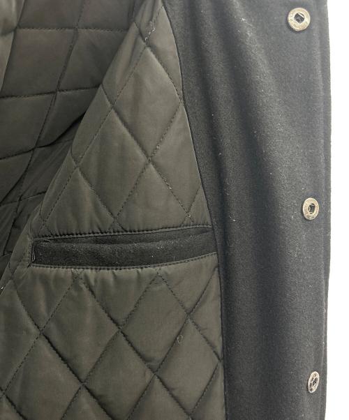 032c（ゼロスリーツーシー）032c (ゼロスリーツーシー) スタジャン ブラック サイズ:Mの古着・服飾アイテム