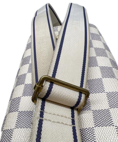 LOUIS VUITTON（ルイ ヴィトン）LOUIS VUITTON (ルイ ヴィトン) ショルダーバッグ ベージュの古着・服飾アイテム